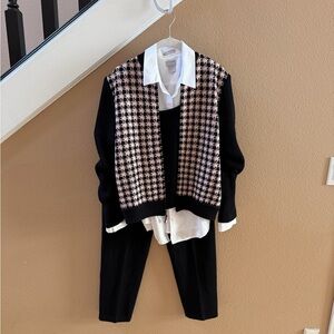 St. John Collection Black and  Pink Houndstooth Sweater